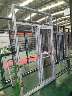 新款推拉窗112侧压平移窗门窗1.8壁厚白色平移滑动气密窗轨道窗