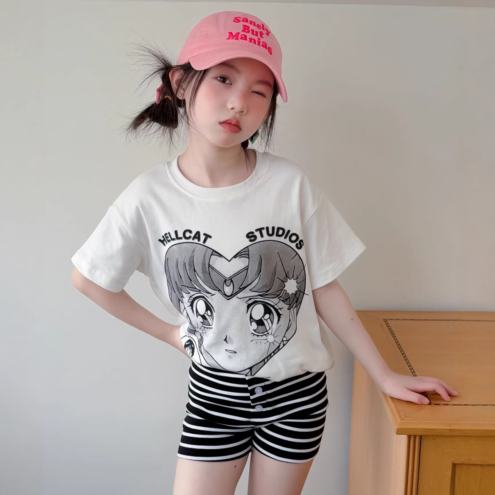 女童套装2026夏新款儿童卡通印花爱心宽松短袖T恤条纹短裤子夏装