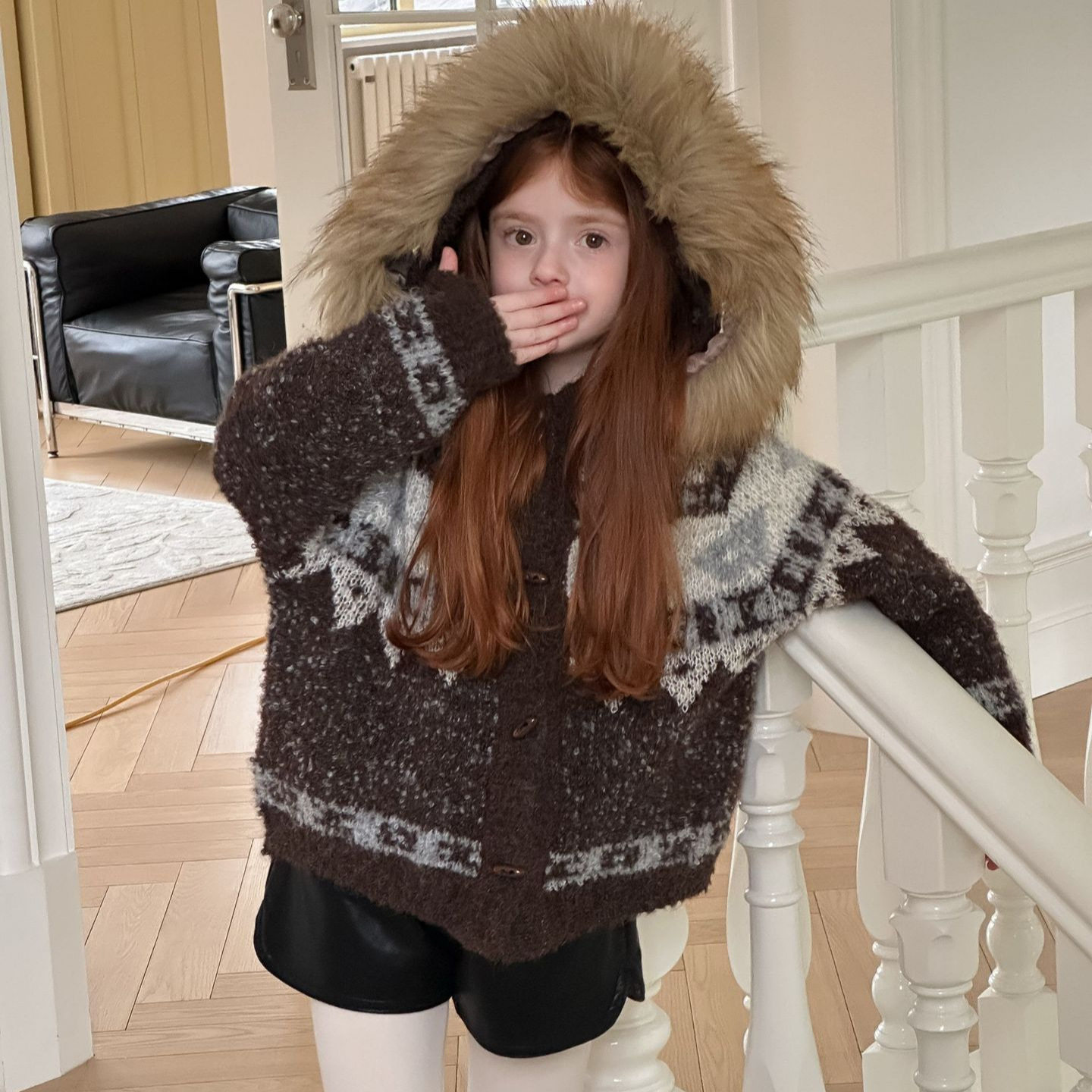 韩系秋冬装女童保暖上衣外套帽衫针织衫线衣打底费尔岛北极帽开衫