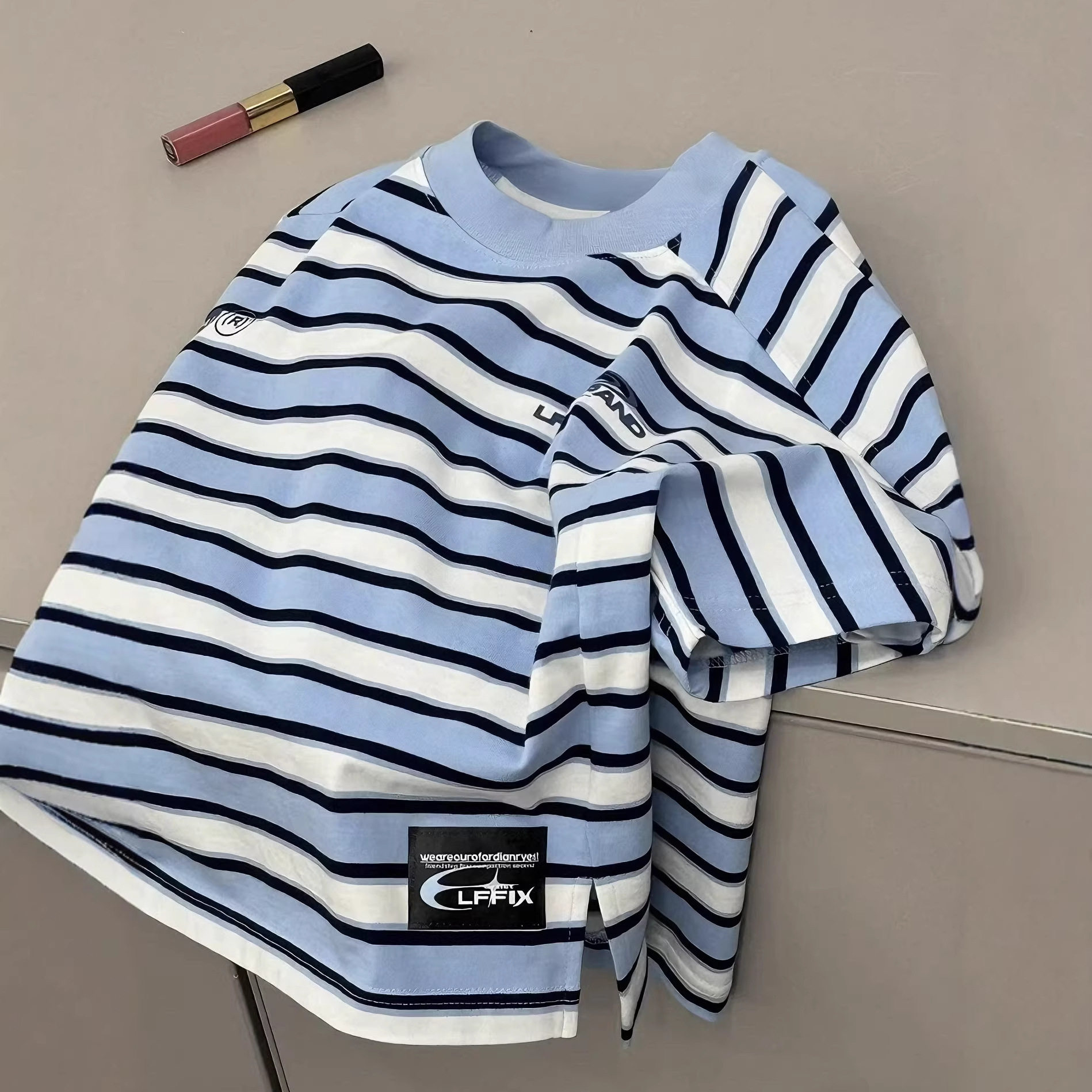 儿童短袖T恤2026新款夏季男童宽松半袖时尚男孩夏装上衣女童潮牌