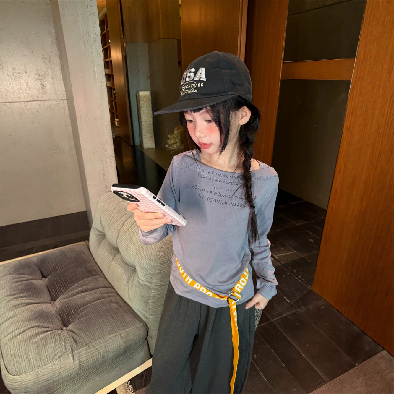 韩系新女童2026秋款韩版字母打底衫儿童一字领松弛感洋气长袖内搭