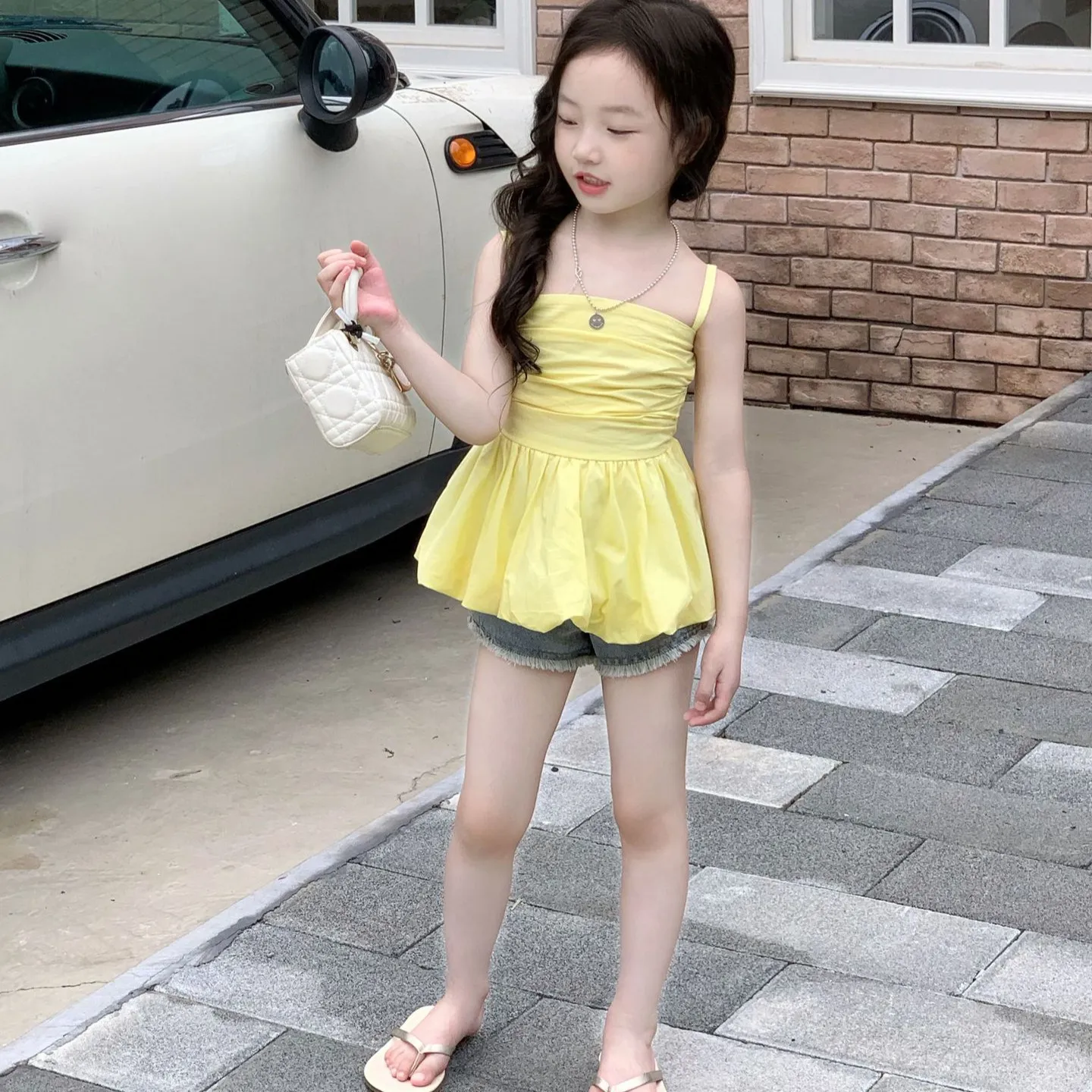 女童吊带2025夏季新款韩版时尚荷叶边裙摆上衣辣妹背心上衣夏装新