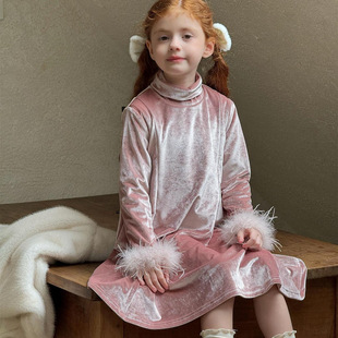秋冬装新韩系童装2025冬季新款女童裙子丝绒高领加绒连衣裙礼服裙