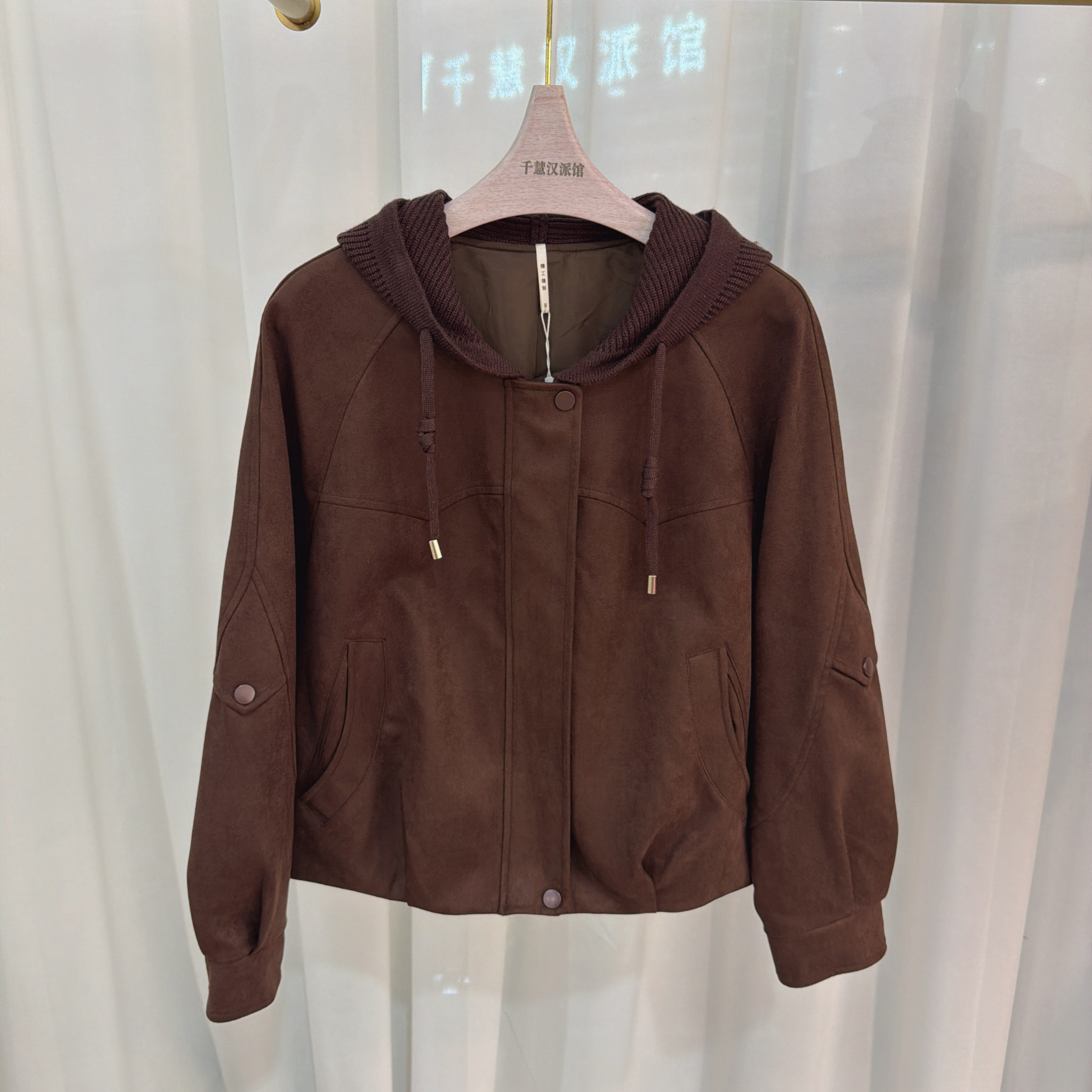 FQ3072时尚外套女短款休闲连帽