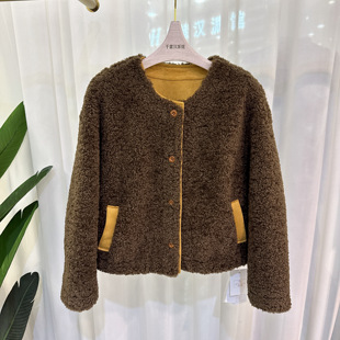26W010时尚外套女短款上衣皮毛一体气质显瘦洋气2026春季专柜同款