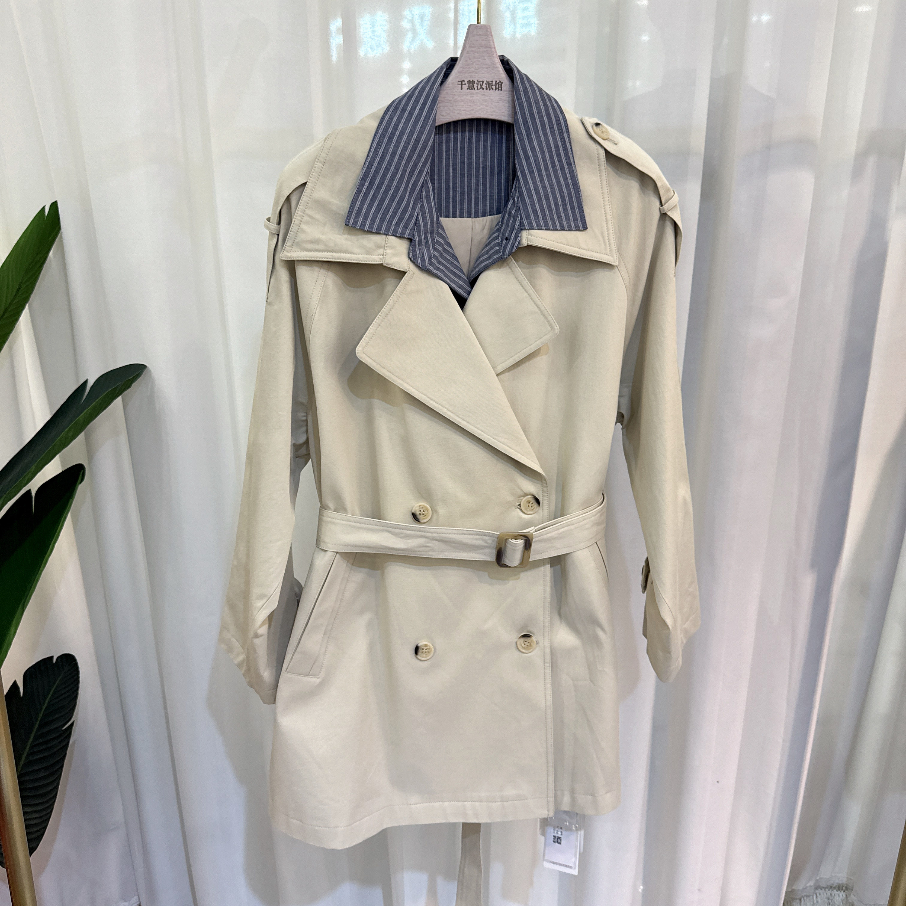 26C027时尚风衣外套女假两件韩式系带中长款气质2026春季专柜同款