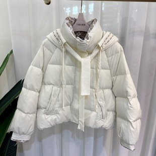 专柜正品 DFSY1102时尚 羽绒服女保暖连帽90白鸭绒气质显瘦2025冬季