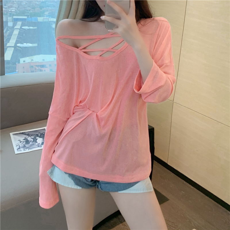 Real photo, real price, careful machine crossing, open back, loose t-shirt design, long sleeve sunscreen top