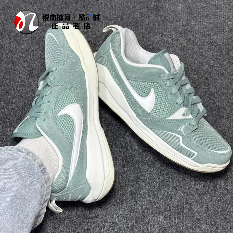耐克Nike女士透气耐磨运动休闲鞋