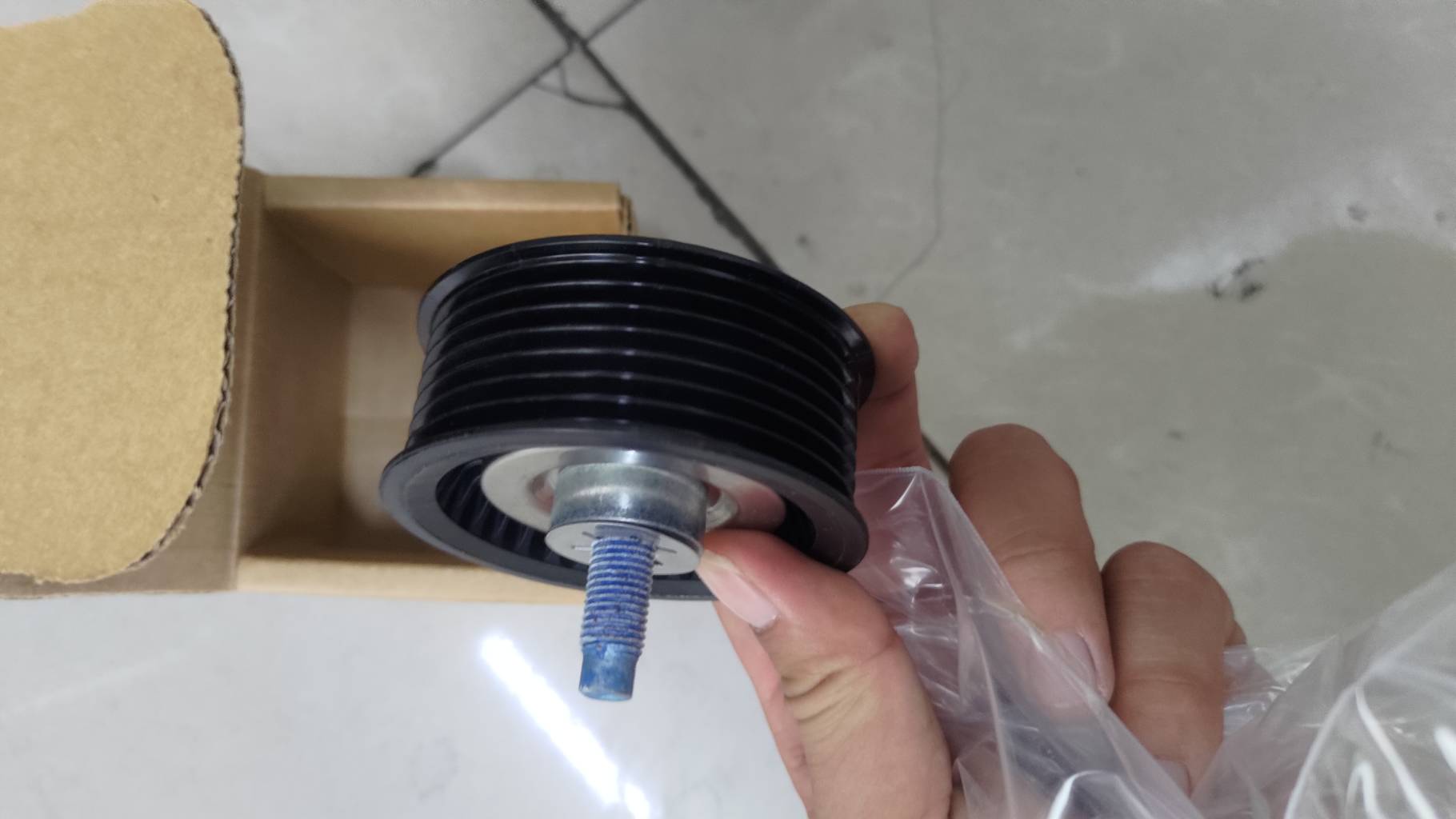 适用于英菲尼迪QX80QX56惰轮发动机惰轮