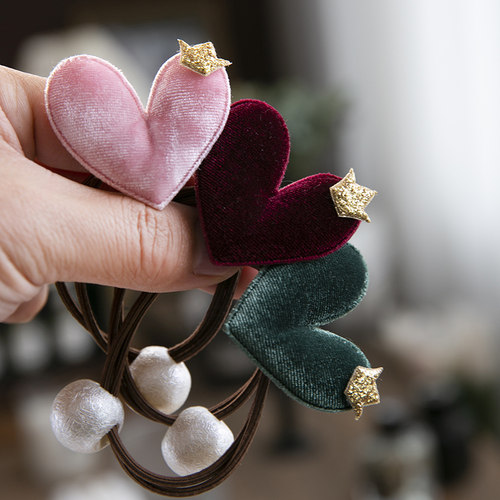 女童韩国丝绒皇冠桃心手腕皮筋