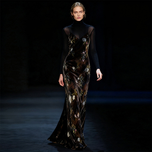 cicidream巴洛克风格 真丝绒吊带长裙连衣裙 静谧浓郁古典油画