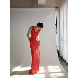 cicidream 全棉薄纱 满身小刺绣花 朱红色 长裙连衣裙两件套