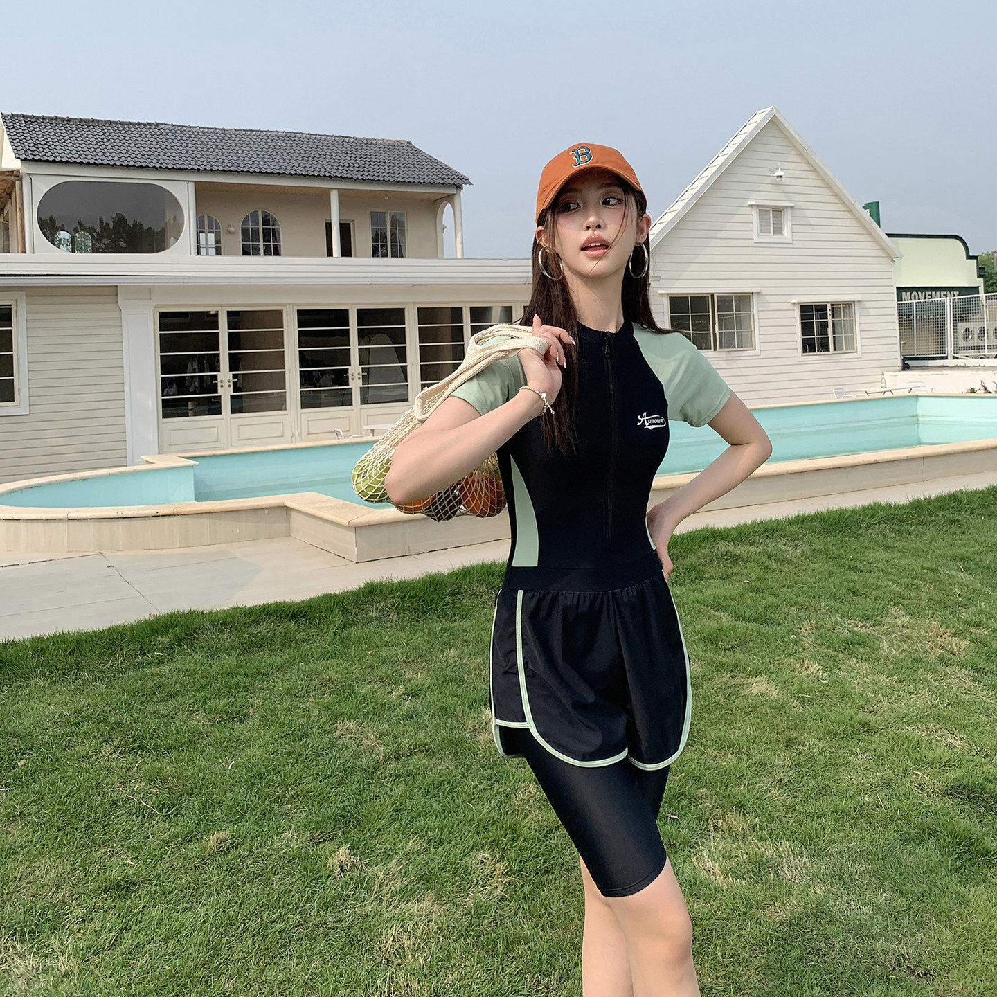 大码泳衣女胖mm200斤游泳馆专用连体五分裤竞速保守游泳衣中裤