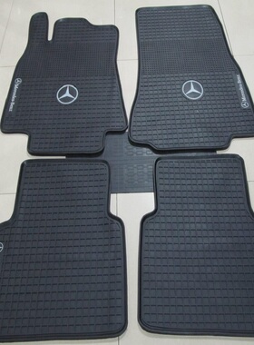 适用于奔驰A级A180A200B级B200GLA260CLA220A260乳胶汽车原厂脚垫
