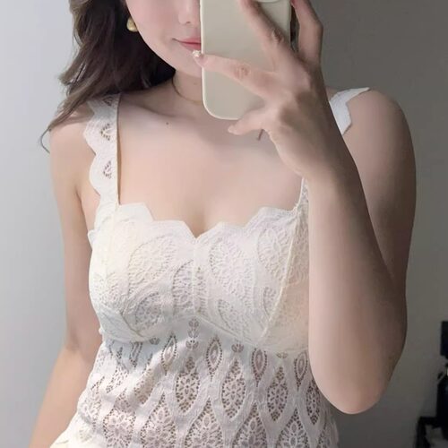 免穿文胸一体式杯垫蕾丝背心吊带