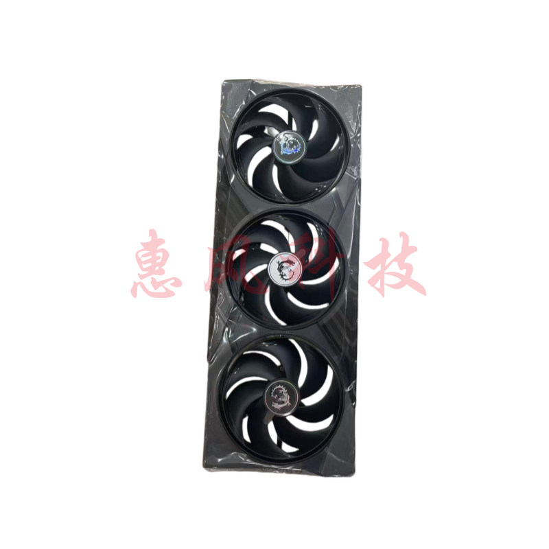 RTX5090GAMINGTRIOOC魔龙风扇图片