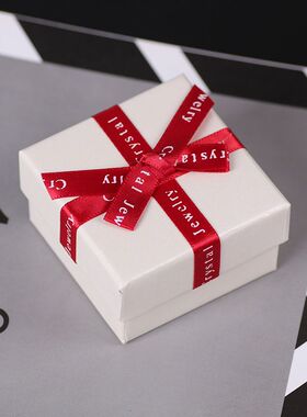 精致礼盒简约送礼首选时尚小众闺蜜生日礼物盒精美男女学生首饰盒