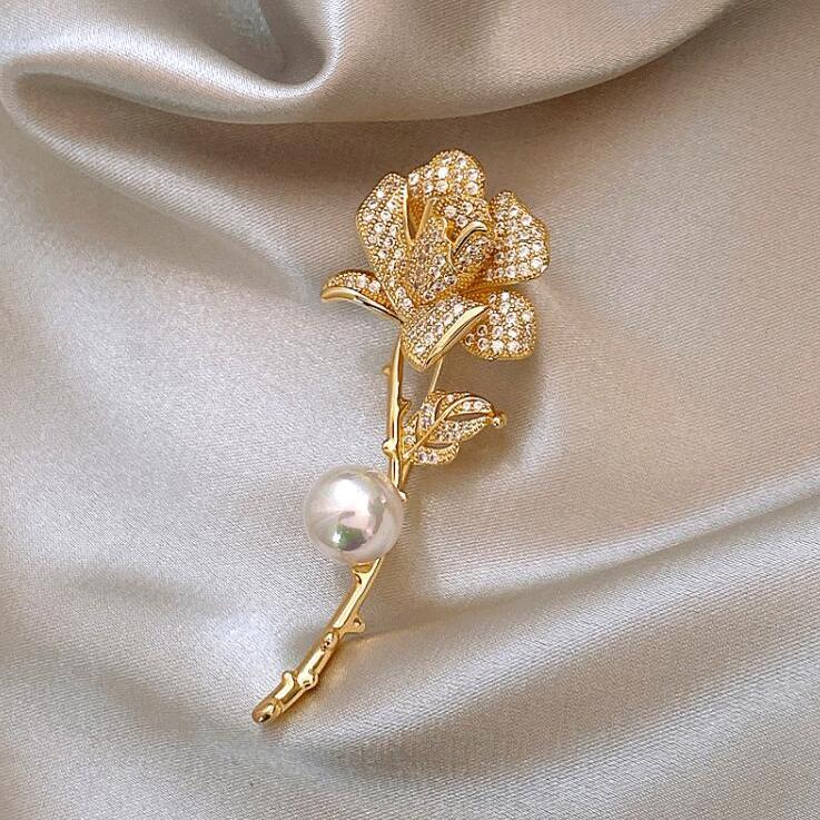玫瑰花珍珠胸针时尚女士大衣礼服防走光配饰精致高档西装大衣配饰