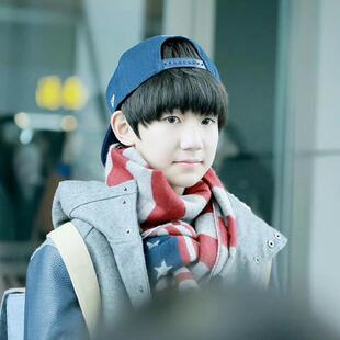 秋冬款爱豆同款 韩版潮中性情侣款 男女星条旗提花仿羊绒围巾披肩