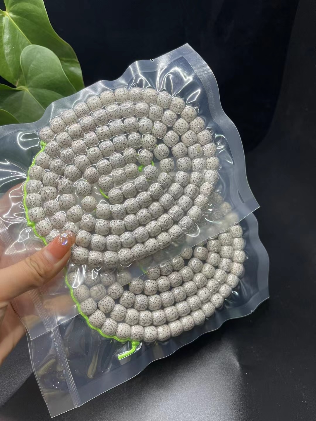 原生态顺白海南籽星月菩提108正月手串佛珠手链菩提子项链高密精