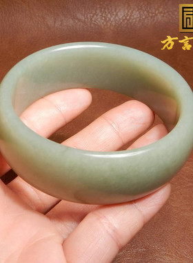 方言和田玉新疆且末蓝色基调手镯