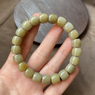 方言企业和田玉精品新疆于田山流水薄荷奶绿双色10mm老型珠手串A2