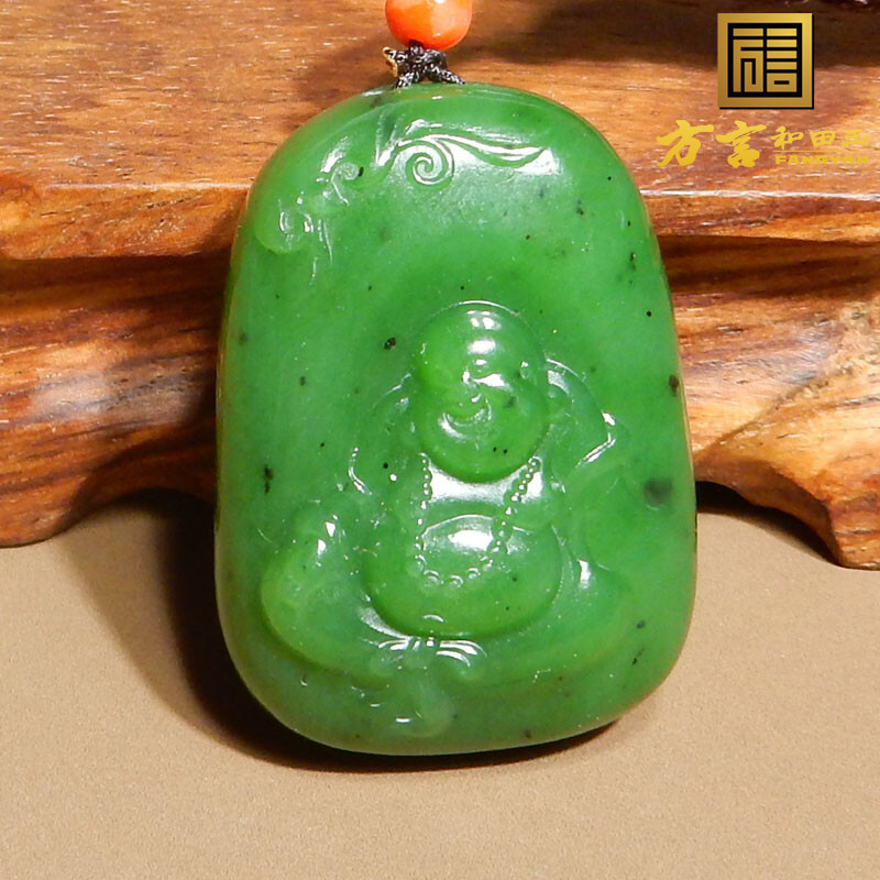 笑佛吊坠细腻油润方言辣阳绿碧玉