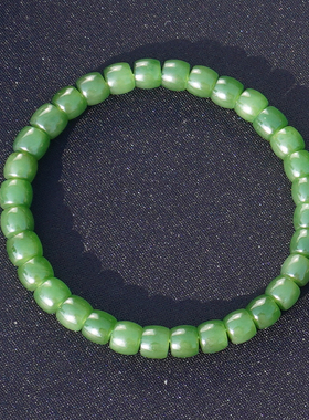 方言俄罗斯无黑点阳绿色碧玉手串