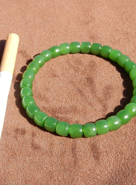 方言和田玉精品佩戴级俄罗斯老料辣阳绿碧玉7mm直切珠手串手链A6