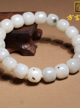油润高脂含特殊黑铁矿石白玉手串