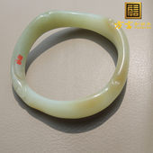 原来65000元 方言品牌名品三色玉精品雕刻籽料手镯子R 现在13600元