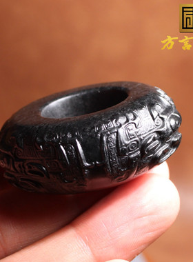 白玉底墨玉籽料锦灰堆戒指扳指