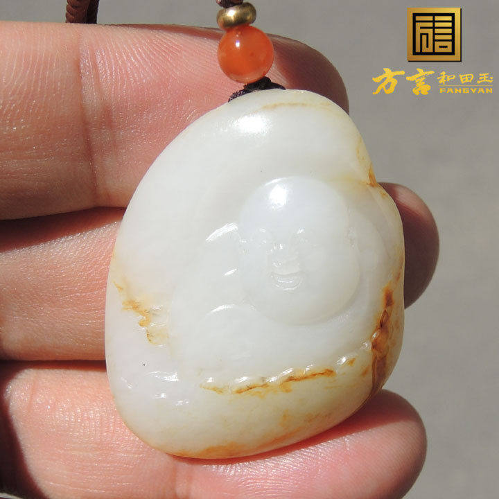 方言和田玉精品珍藏级红金皮高白羊脂玉牌子型籽料巧雕佛吊坠子F
