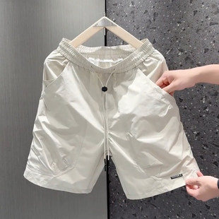 网红爆款工装短裤男款夏季薄款裤子宽松帅气直筒休闲海滩五分裤男