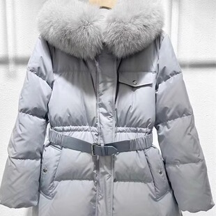 女羽绒服外套818款 时尚 纯色中长款 鹅绒狐狸毛领加厚款 宽松大码