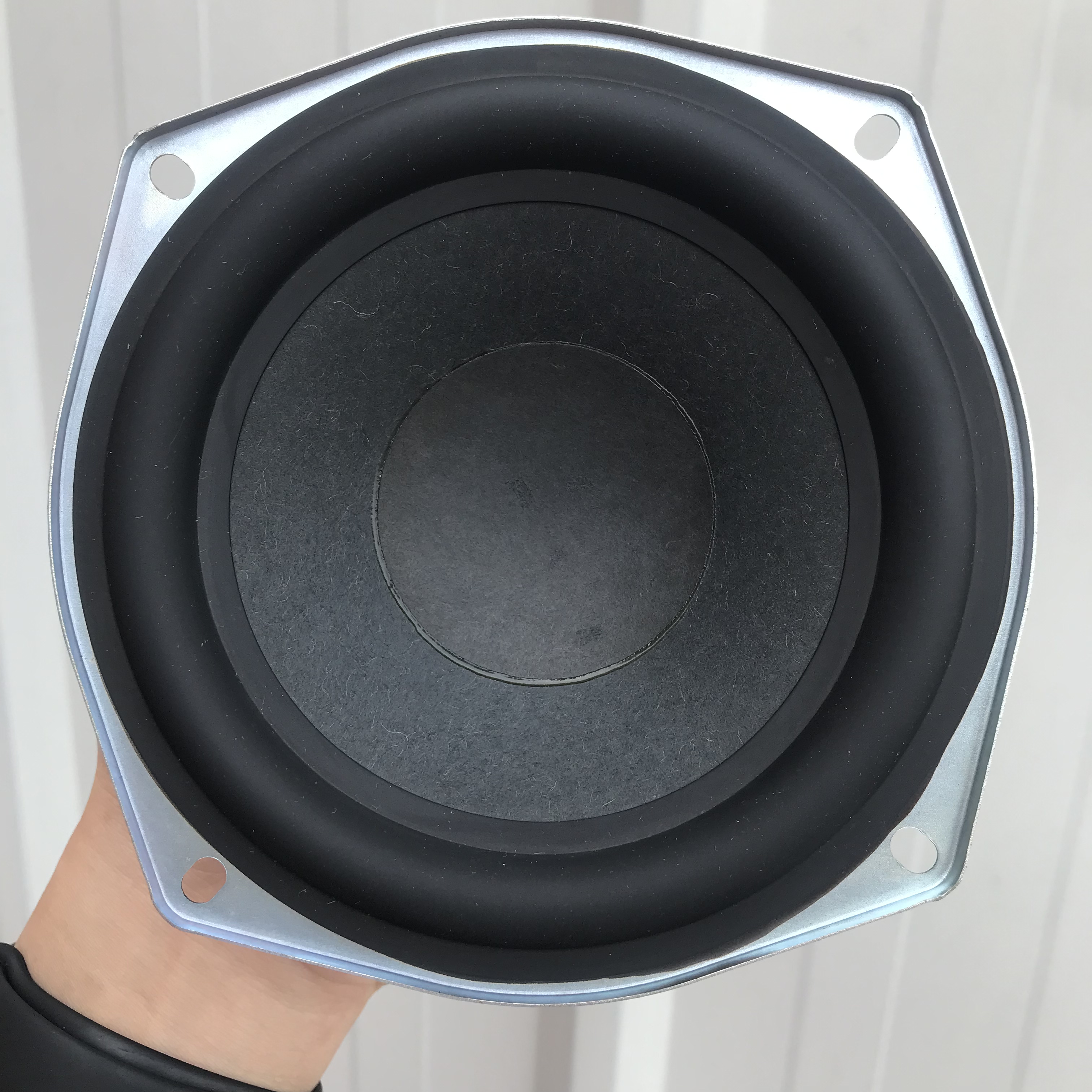 原装进口外磁5.25寸低音喇叭4R4欧姆30W瓦13.5MM音响扬声器5.25寸