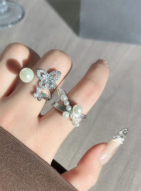 蝶珠碎钻法式温柔风珍珠甜酷蝴蝶开口戒指女气质轻奢百搭叠戴指环