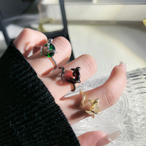 原创冷淡风缠绕蛇形月亮高级感开口戒指女小众设计感独特时尚指环