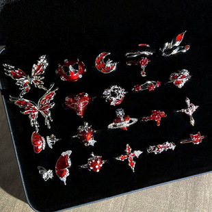 星蝶逐光甜酷红色系列草莓星月开口戒指女小众设计感ins潮搭指环