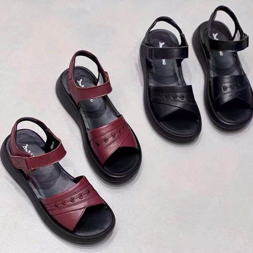 母亲节礼物赛狼女皮凉鞋Women‘s sandal，包邮