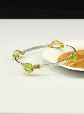 Peridot㊣美国代购 手作迷人美丽绿色橄榄石锤击纹理铜镀银手镯