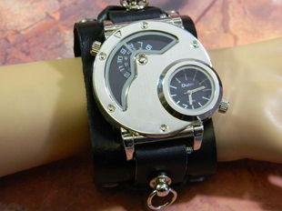 Quartz㊣俄罗斯代购 手作蒸汽朋克未来派黑色真皮石英电池手表