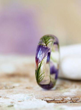 女士树脂紫色丁香花松林苔藓戒指