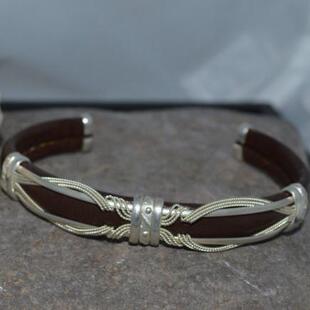 美国代购Bracelet ▼手作波西米亚时尚舒适百搭皮革纯银袖口手镯