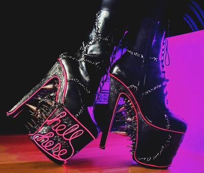 蝙蝠侠尖刺平台闪烁led高跟鞋