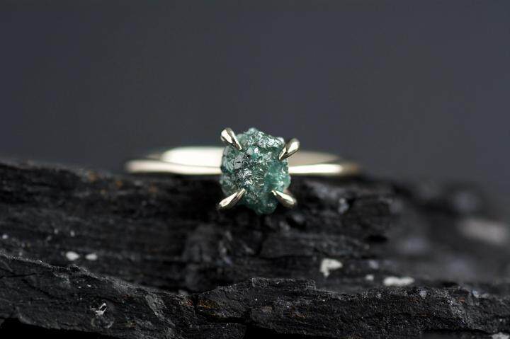 海外代购Rustic◇手作复古原始宝石非洲蓝色钻石18K白金订婚戒指