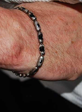 情侣纯银复古黑色玛瑙石手链镶嵌