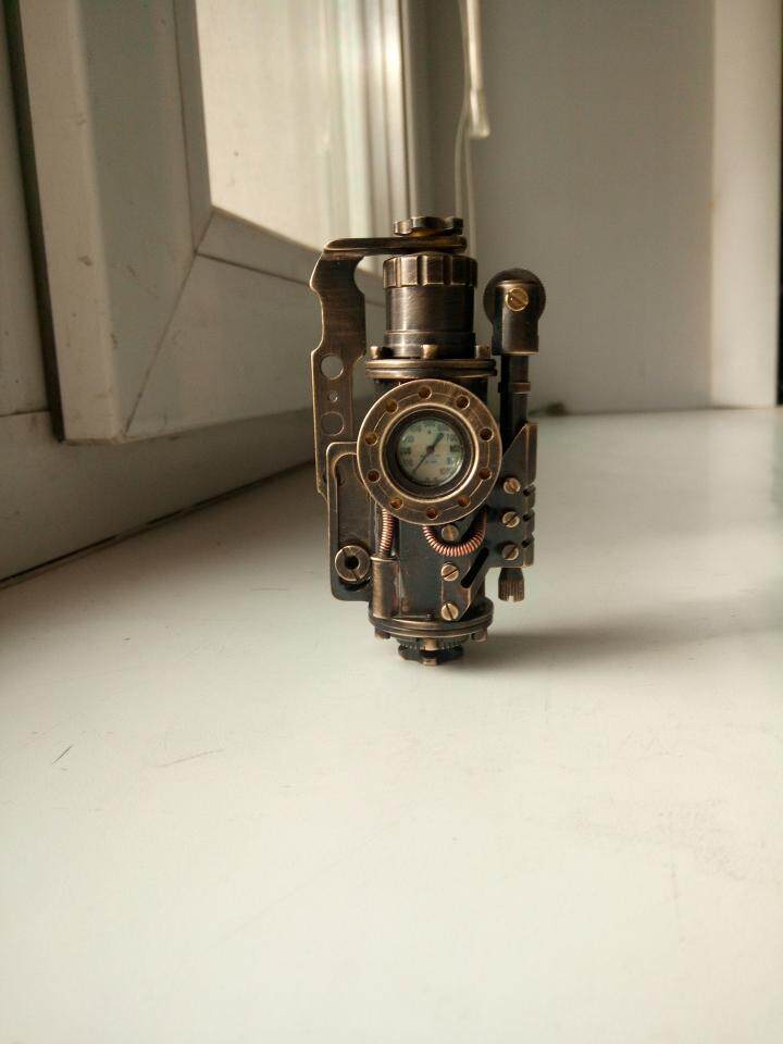 俄罗斯代购Brass◇手作蒸汽朋克黄铜齿轮镜面金属男士礼物打火机