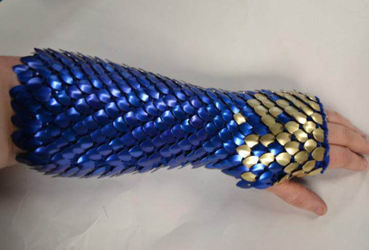 美国代购Scalemail◇手作蓝色鳞片龙针织鳞甲氧化铝装甲护手手套